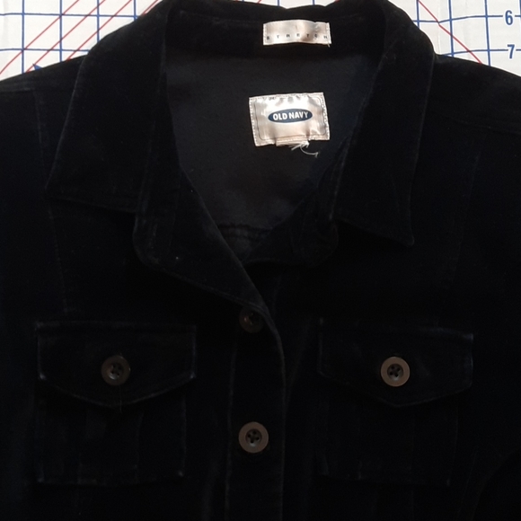 🌻 2/$30  Old Navy Velvet Blazer - Picture 2 of 4